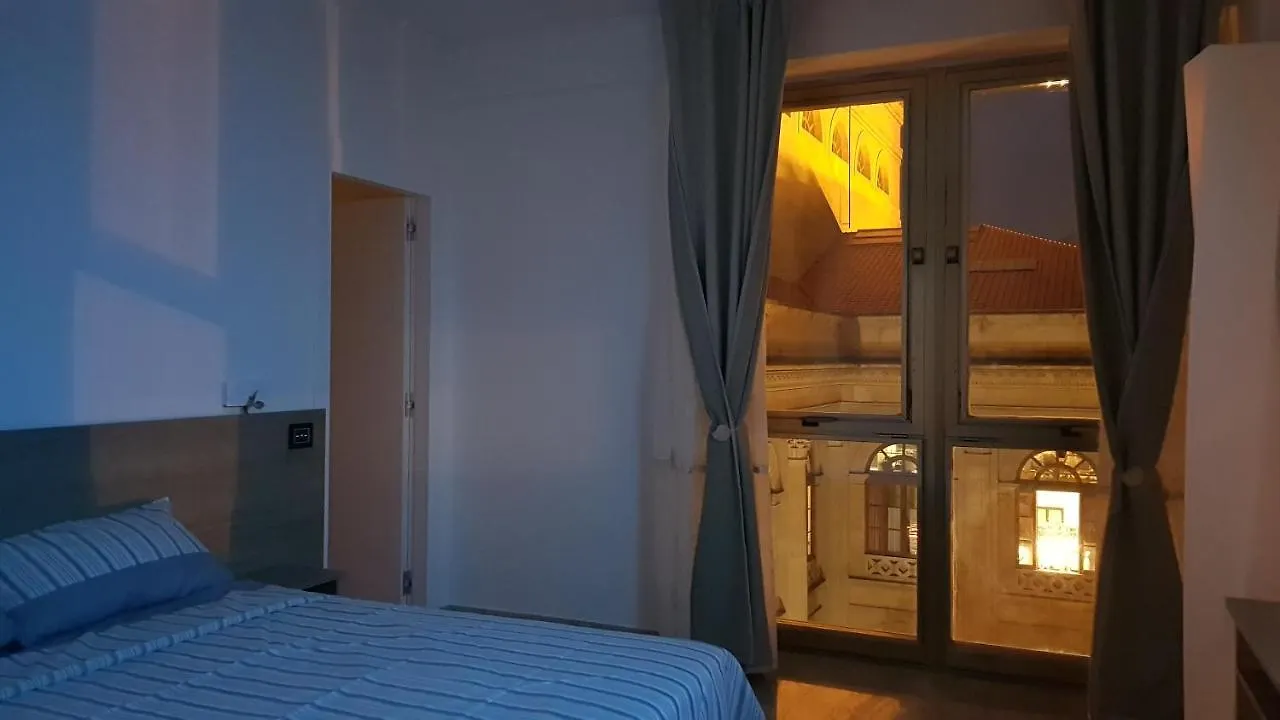 Bed and Breakfast Opera House Palermo Frühstückspension